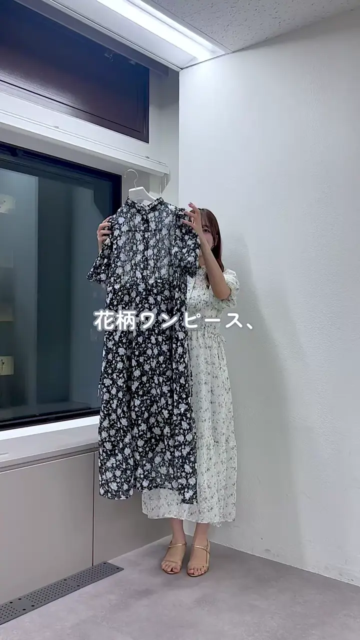 愛されワンピース】フラワープリントバルーンスリーブワンピース | La