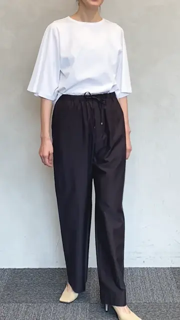 【新品タグ付】23区 現行　ハイエンドフレアスリーブ Tシャツ　トップス　大きめ 23区 tシャツ 「洗える」ハイエンド フレアスリーブ Tシャツ