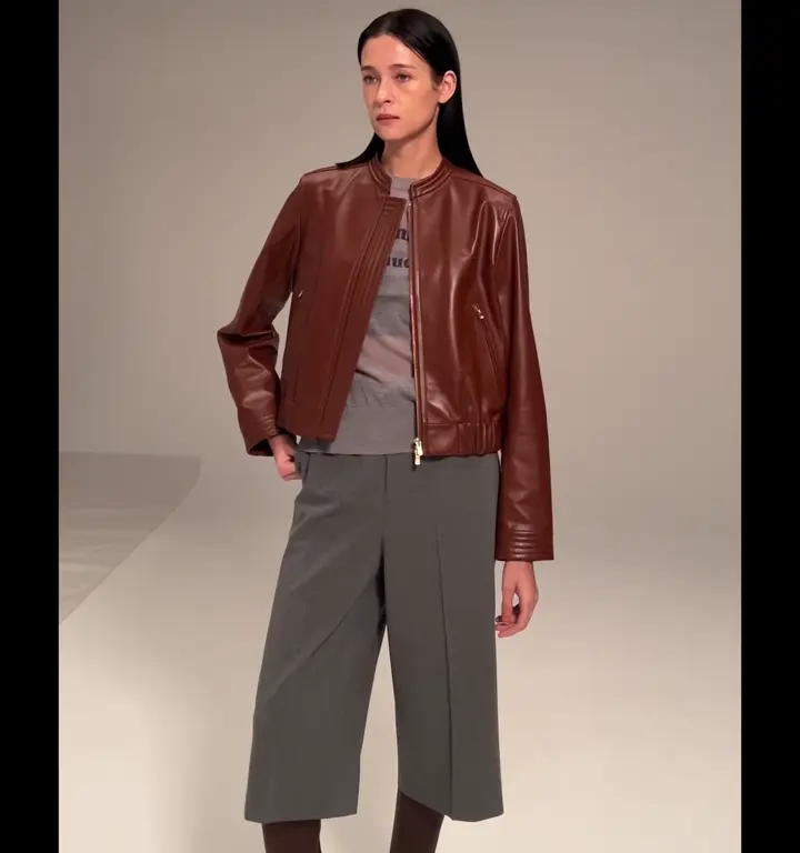 BEIGE， 【andGIRL 秋号掲載】CLYDE / ステッチデザインラムレザーブルゾン 