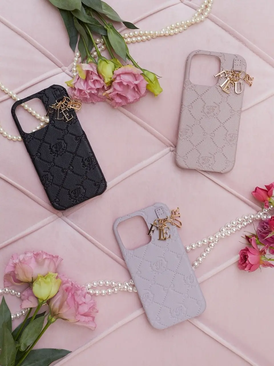 完売☆新品 Maison de FLEUR iPhone11pro スマホケース 春の新色入荷♪ Maison de FLEURのスマートフォンケース