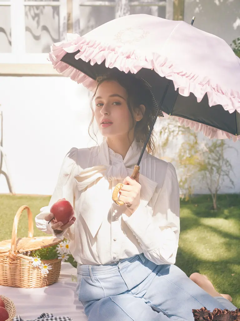 ◆美品◆トラノイ◆袖フリルヴィンテージサテンブルゾン◆グレー◆裾バルーン◆ メゾン ド フルール Maison de FLEUR 遮光&UV CUT フリル傘 （ブラック