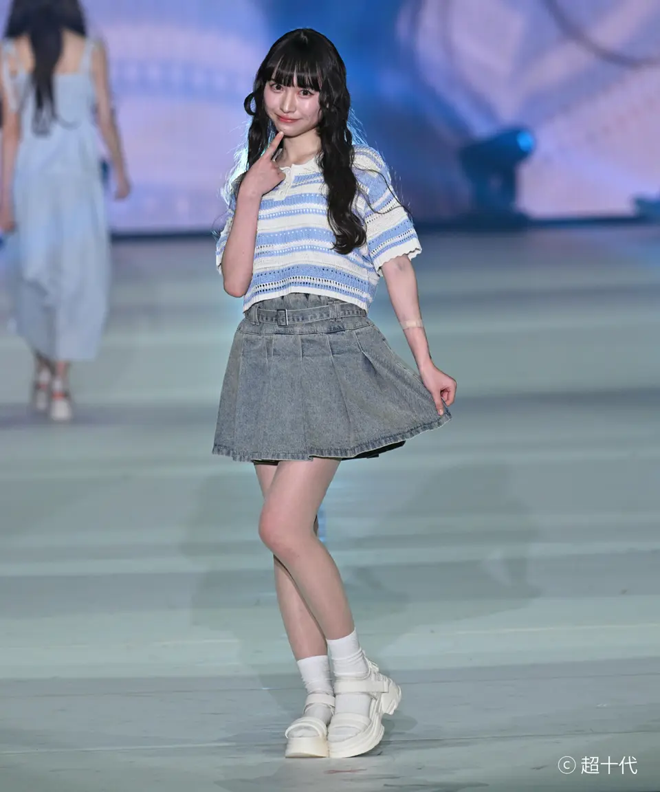 新品未開封 夏の装いmotto_kuma ホワイト MIKIO SAKABE 2021年春夏コレクション | 東京 | 画像81枚 - FASHIONSNAP