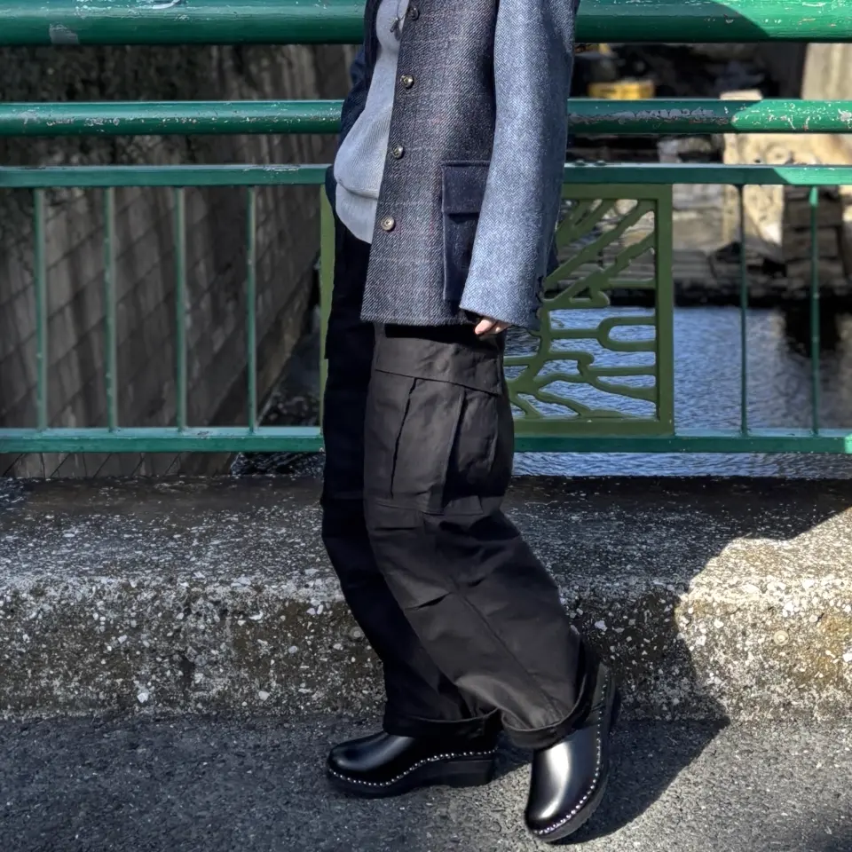 BLACKを穿く》ARMY CARGO PANT BLACK