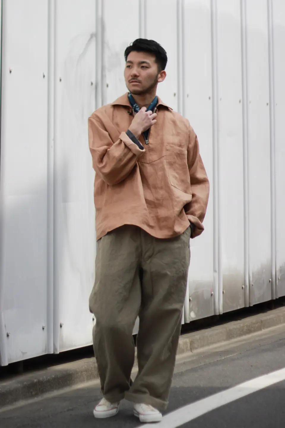 時を重ねて完成する、柿渋染めの魅力》KAKISHIBU LINEN