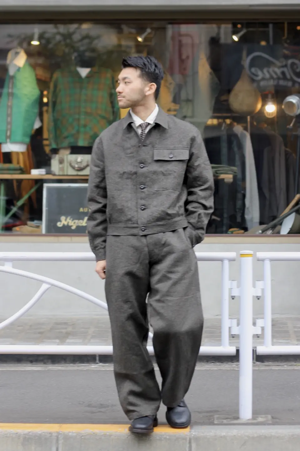ナイジェルケーボン独自のレシピ》FRENCH WORK × BLACK CHAMBRAY