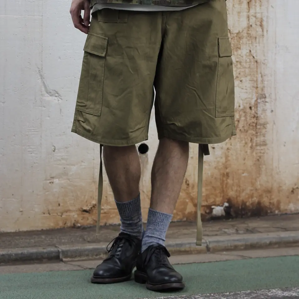 名作の軍パンショーツ》ARMY CARGO SHORT