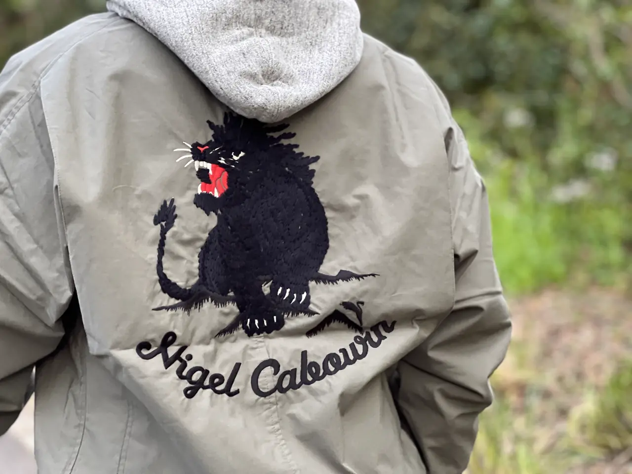 この時季に羽織りやすいジャケットを》SOUVENIR JACKET C/N WEATHER
