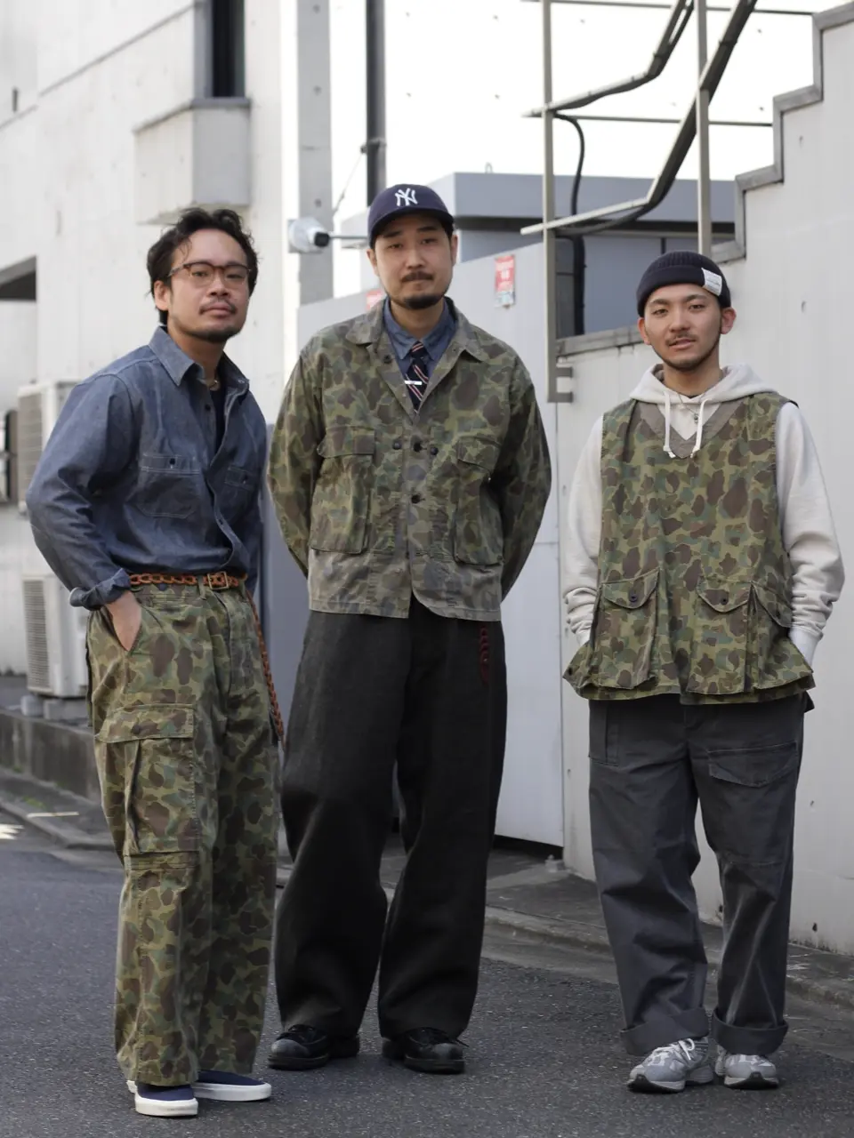 米国製 Hunter Camo Tree柄 ゲームポケットベスト 汎用性抜群のベスト》PULLOVER FISHING VEST - DUCK HUNTER CAMO