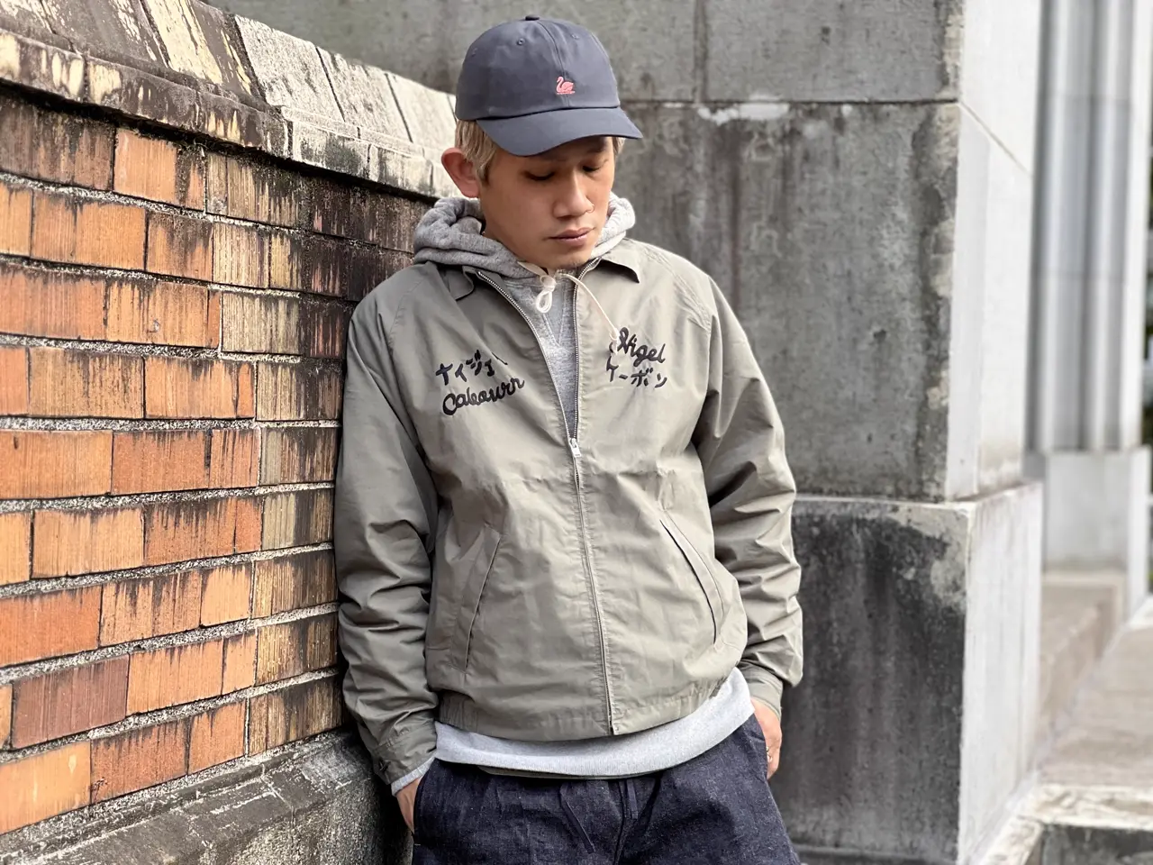 この時季に羽織りやすいジャケットを》SOUVENIR JACKET C/N WEATHER