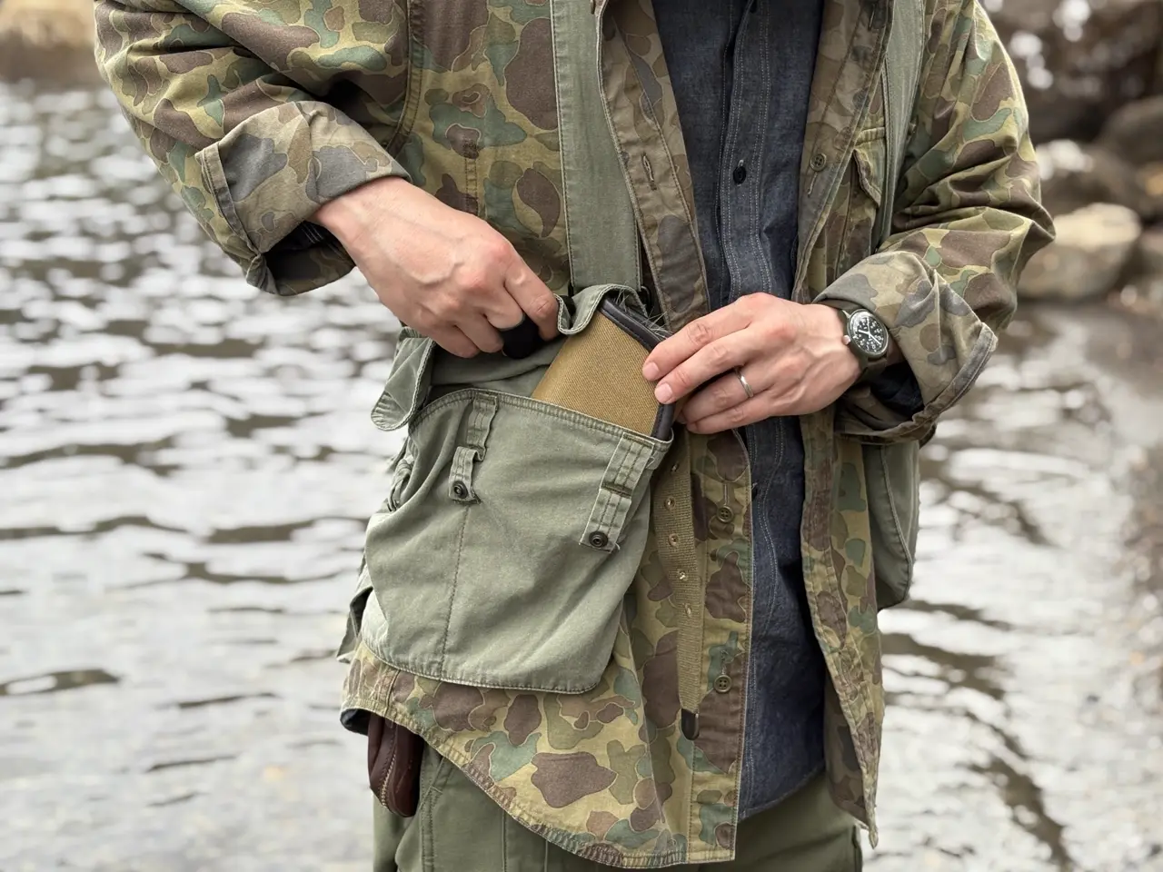 FishingとMilitaryの融合》FISHING VEST PIGMENT DYE
