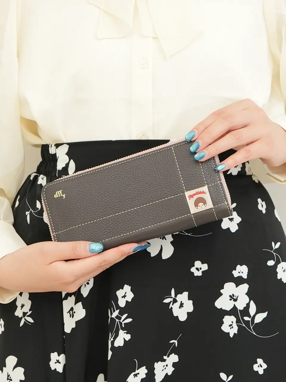 【新品】efffy×モンチッチコラボ レディース用長財布 モンチッチ エフィー 長財布 ラウンドファスナー レディース CLB4-001