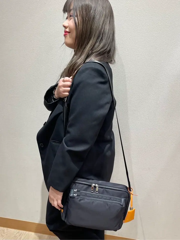 イズイット ショルダーバッグ ミニショルダー B5 メンズ 936112