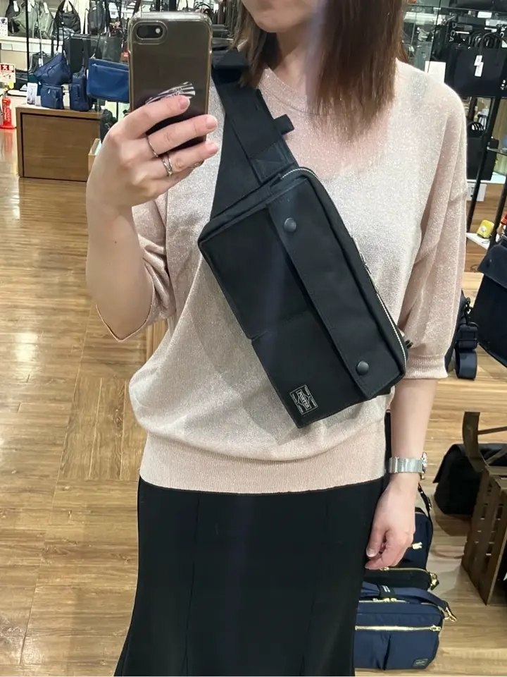 ポーター スモーキー ウエストバッグ 592-27507 ブラック ポーター スモーキー ウエストバッグ 592-27507 PORTER SMOKY