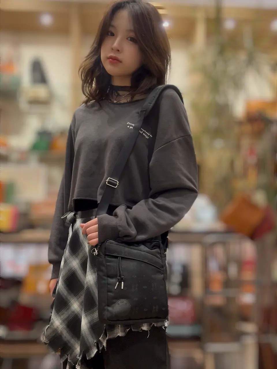 POTR モノグラム バーティカル ショルダーバッグ 998-19805POTR