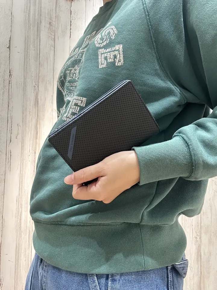 ノイインテレッセ 二つ折り財布 スラッシュ メンズ Neu-003 Neu