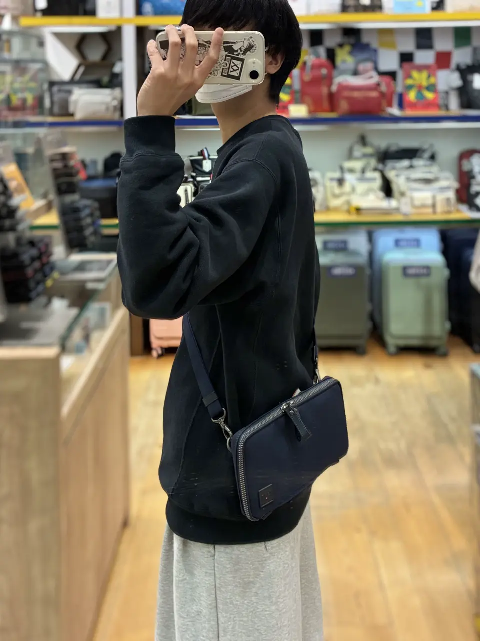 イズイット ショルダーバッグ ミニショルダー ポーチ お財布ショルダー