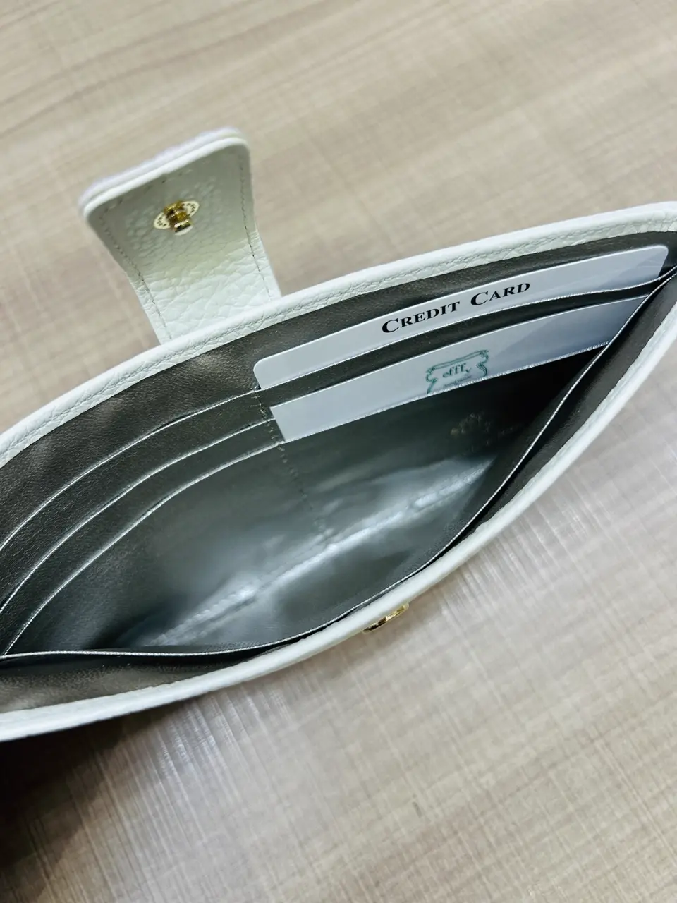 12/19/2025の921の投稿