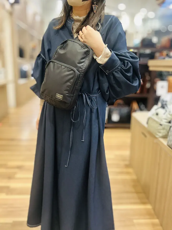 ポーター フラッシュ スリングショルダーバッグ 689-05941 PORTER