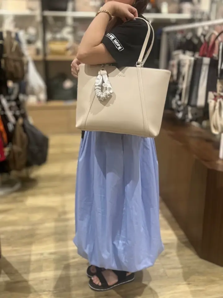 ムルーア トートバッグ A4 ギャザーチャーム MR-B1336 レディース