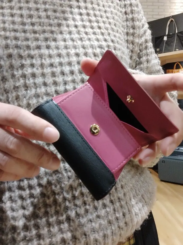 archivio タグ付きピンク プルオーバー　新品未使用　定価31,900 スマートピープル 二つ折り財布 グランビア レディース SPOG-03 SMART