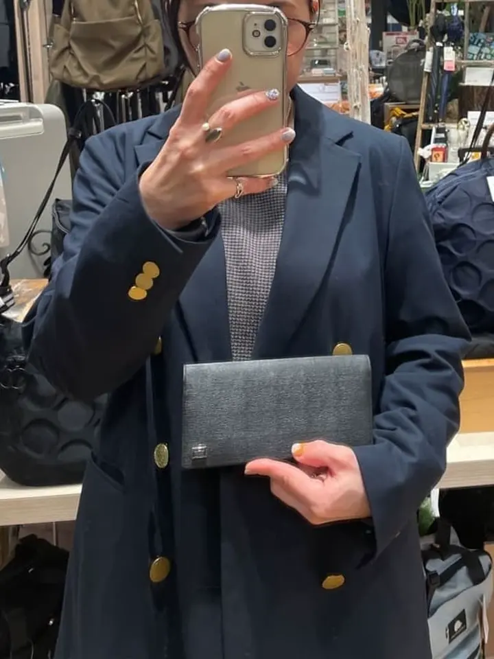 ✨極美品✨PORTER カレント　ラウンドジップブラック　レザー　ロゴプレート Amazon | [ポーター] CURRENT ラウンドファスナーロング