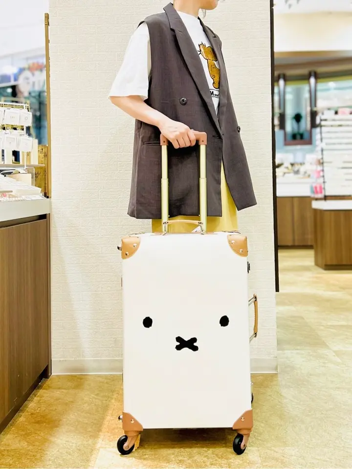 ♬ハピタス ミッフィー ストロベリーキャリーケース スーツケース♬ ♬ハピタス ミッフィー ストロベリーキャリーケース スーツ