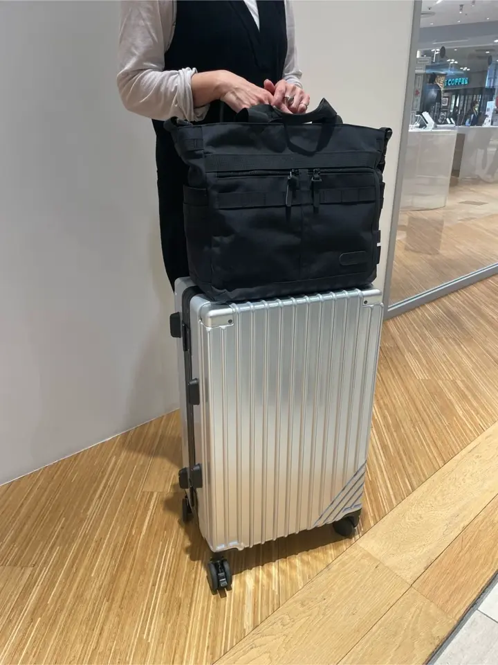 プラグ スーツケース 55L 60cm 4.3kg PLGT-103 PLUG | キャリーケース