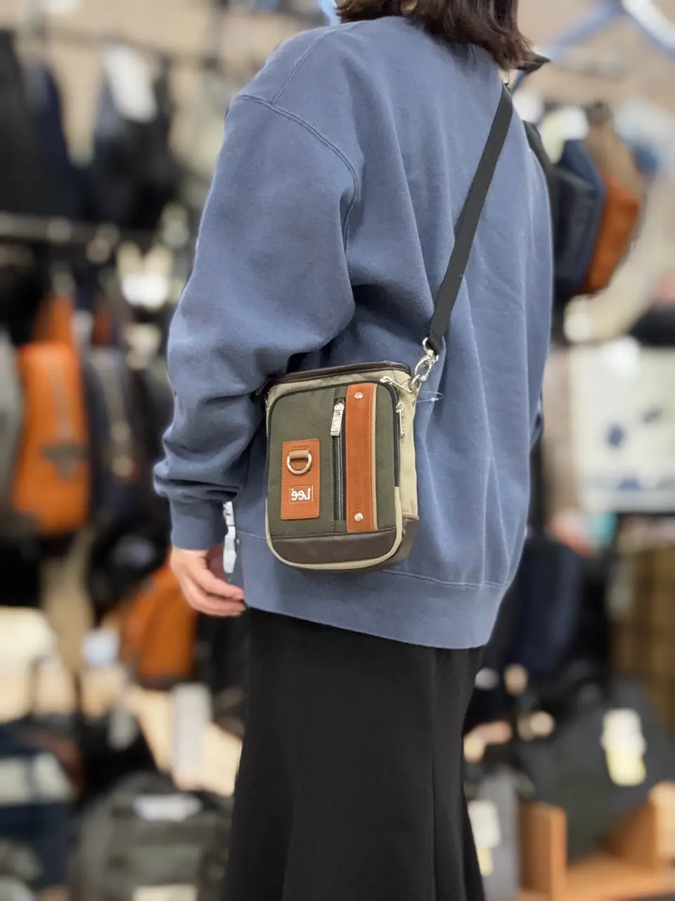 Lee ショルダーバッグ メンズ レディース クリーチャー 320-3745 リー