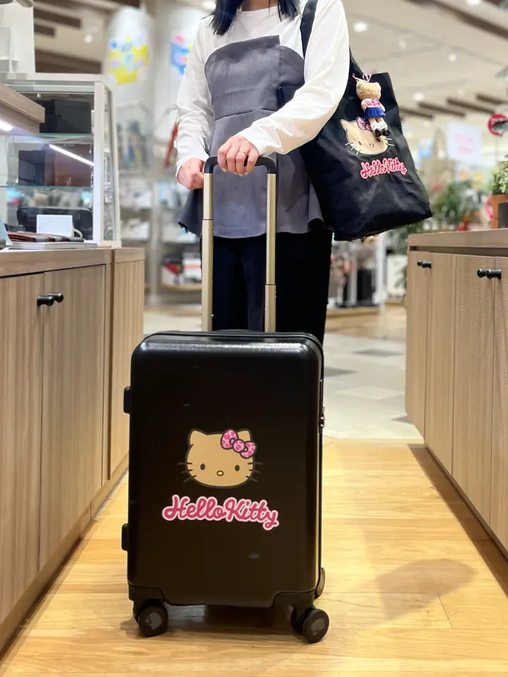 ハローキティ スーツケース 33L 48cm 3.1kg 機内持ち込み HPL2333-48