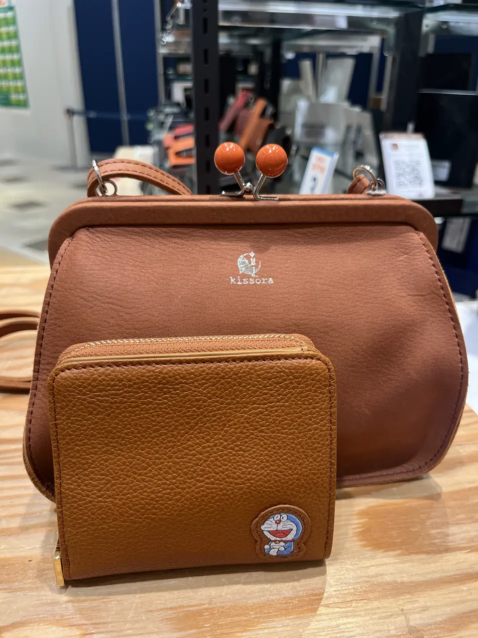 キソラ ドラえもん 二つ折り財布 ユニセックス KIDR-012 kissora