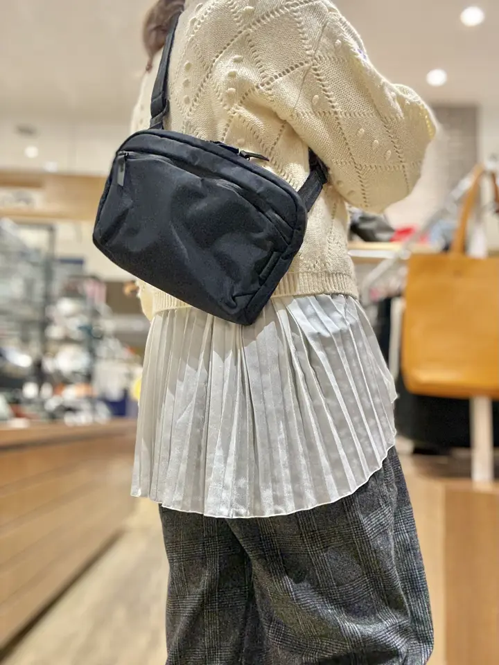 アルパカ FLIGHT SLING ショルダーバッグ スリングショルダー 2L