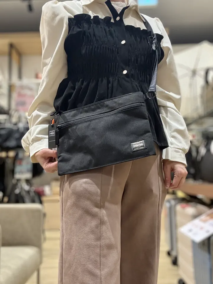 新品  ポーター   ハイブリッド PORTER HYBRID サコッシュ PORTER ポーター ハイブリッド サコッシュ 737-17820 吉田カバン
