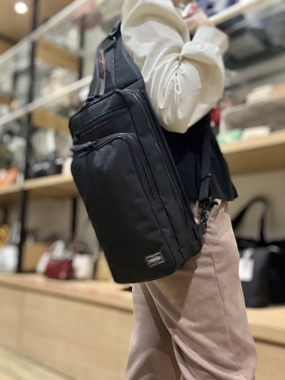 ラッコ様 極美品✨ PORTER ハイブリッド スリング ボディバッグ ス ポーター ハイブリッド スリングショルダーバッグ 737-17804 PORTER