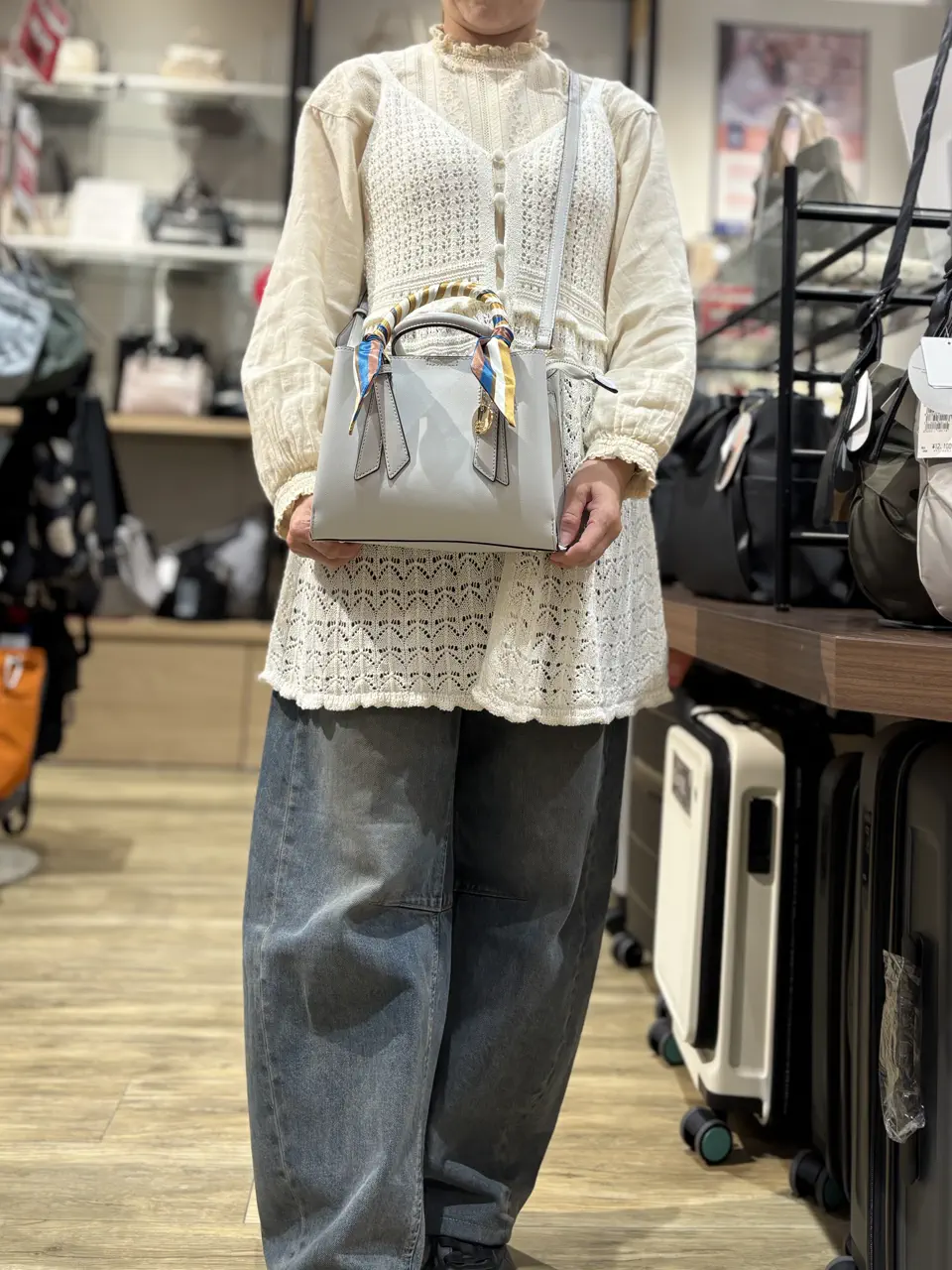 本真珠　パール　グレー ハンドバッグ 木箱付き NEW COLOR!!》one handle gather shoulder bag | L