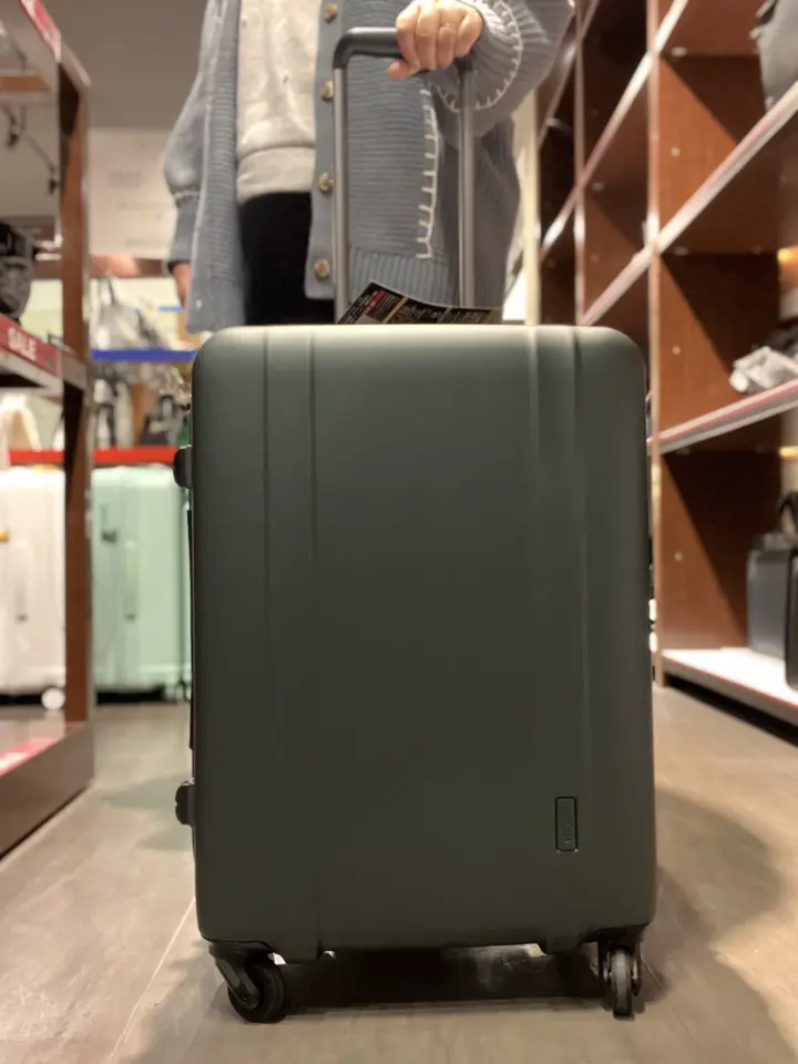 シフレ ゼログラ スーツケース 60L 56cm 2.9kg 超軽量 静音 ZER2088-56