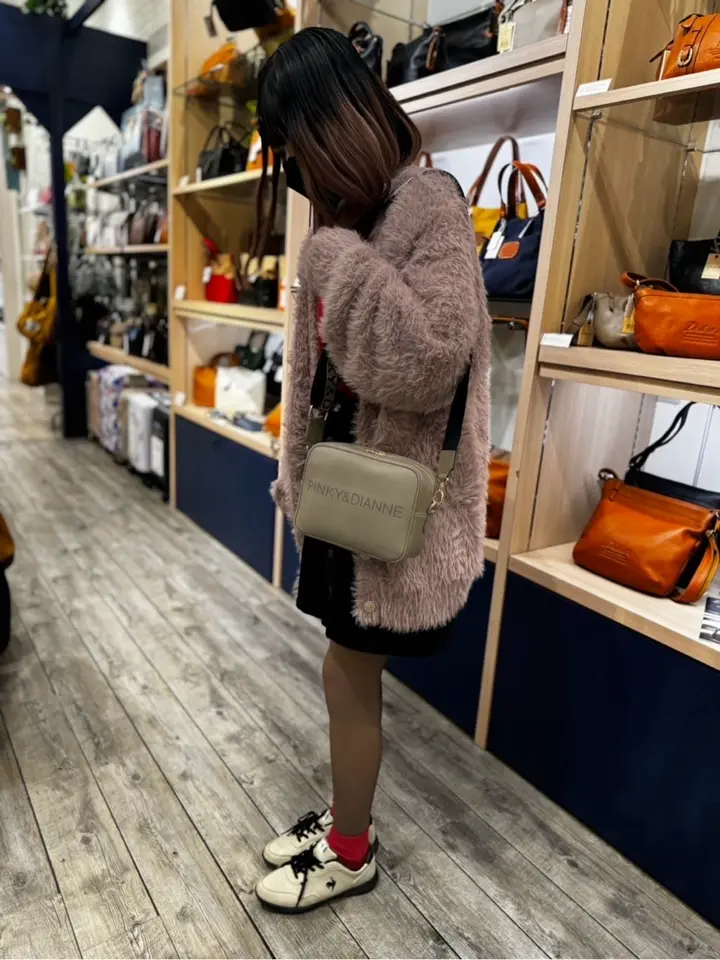 ピンキーアンドダイアン ショルダーバッグ レディース PDLHDKS1