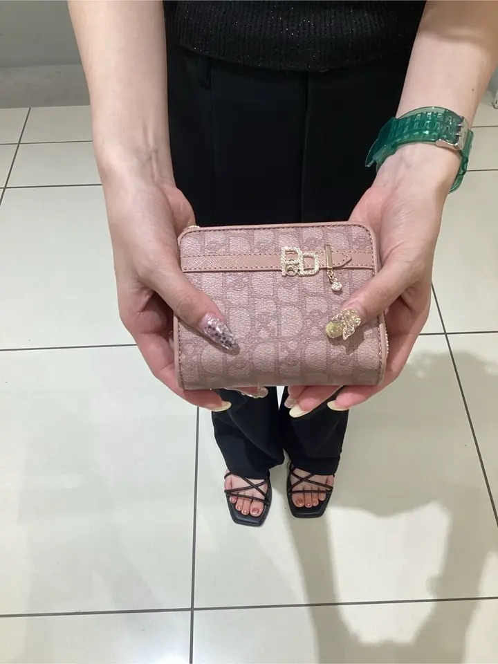 PINKY＆DIANNE　折りたたみ財布 楽天市場】【正規販売店】PINKY&DIANNE ゼネラル L字ファスナー