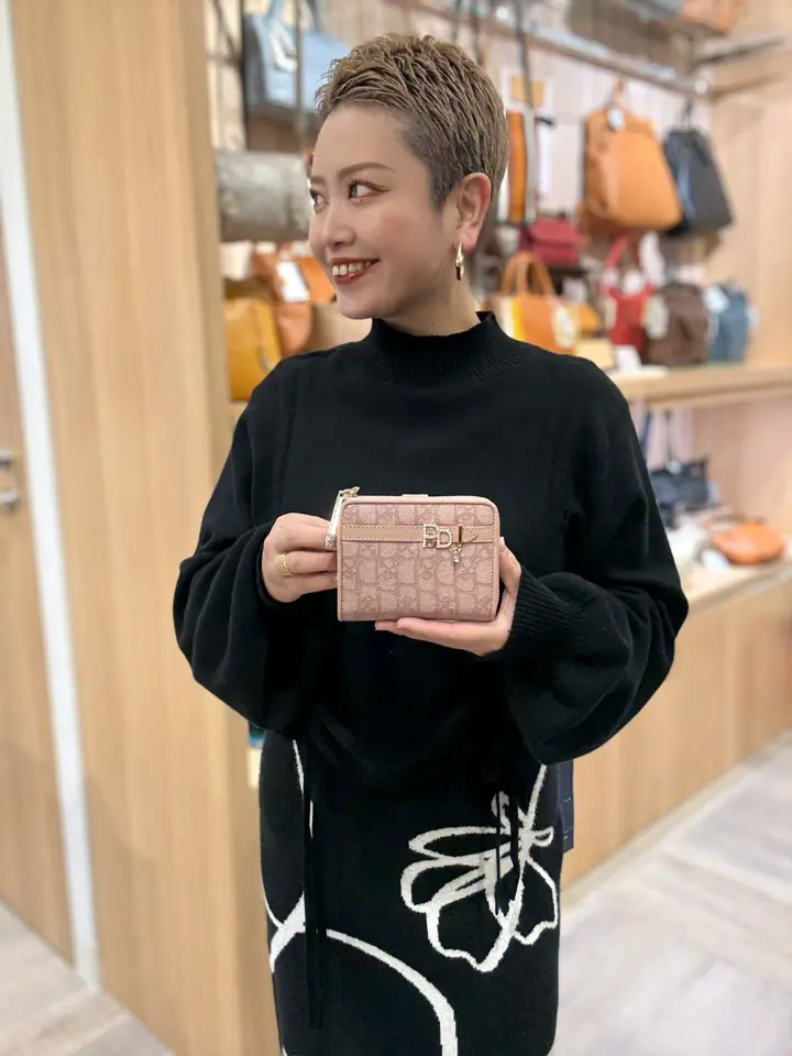 ピンキーアンドダイアン 二つ折り財布 本革 レディース PDLWBES3