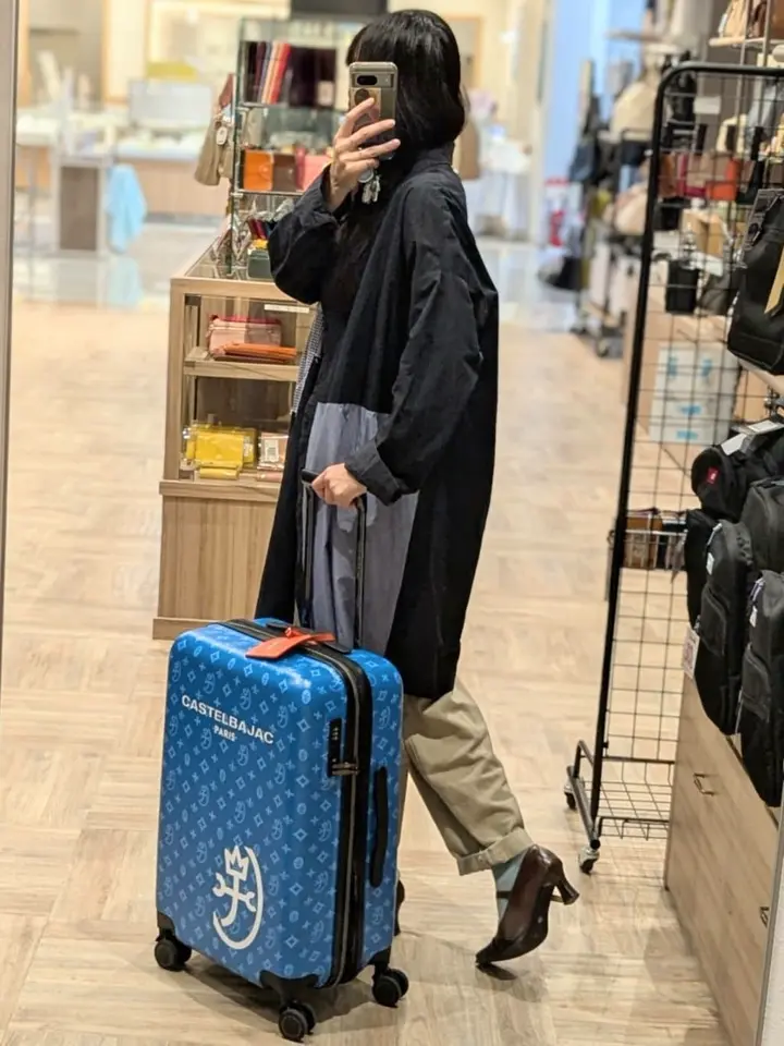 カステルバジャック スーツケース キャリーケース 拡張 エキス