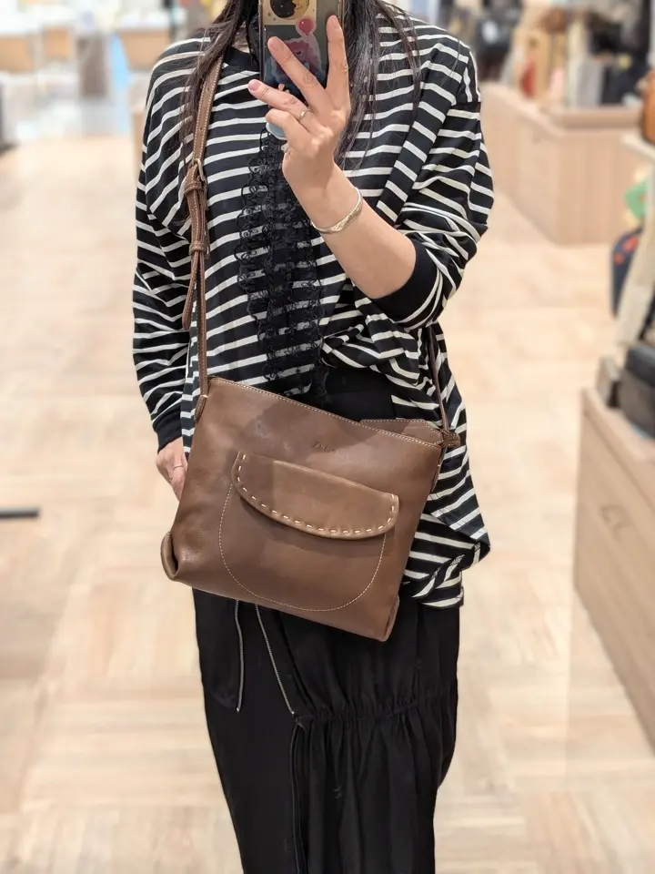 ダコタ ショルダーバッグ シャーロット 1033663 Dakota 牛革 本革