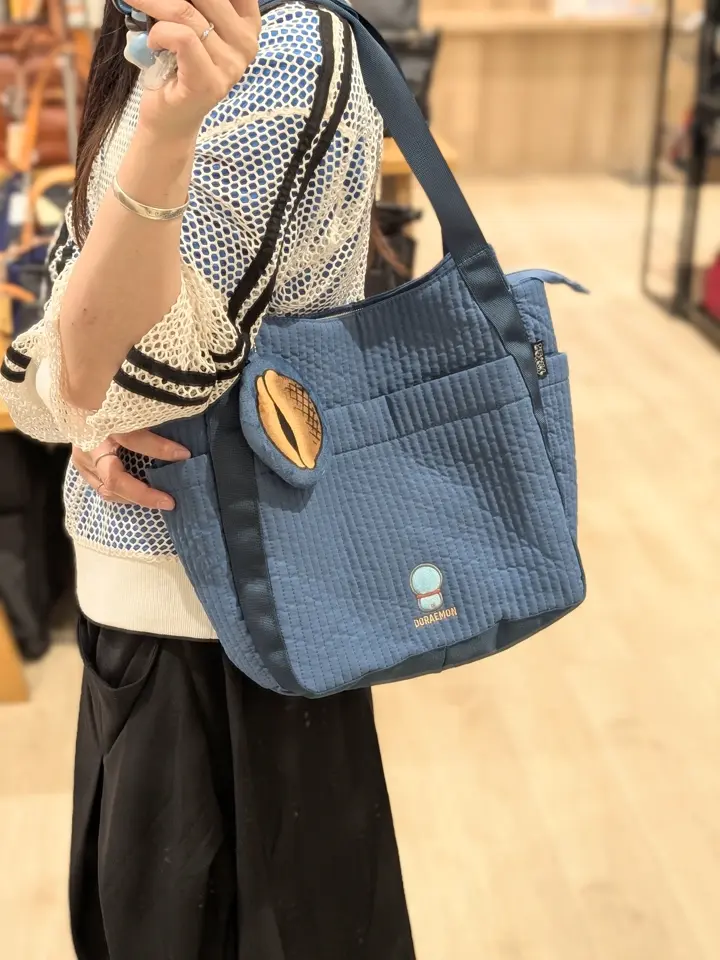 ケスクルデザイン ドラえもん トートバッグ レディース DC-039 Quest