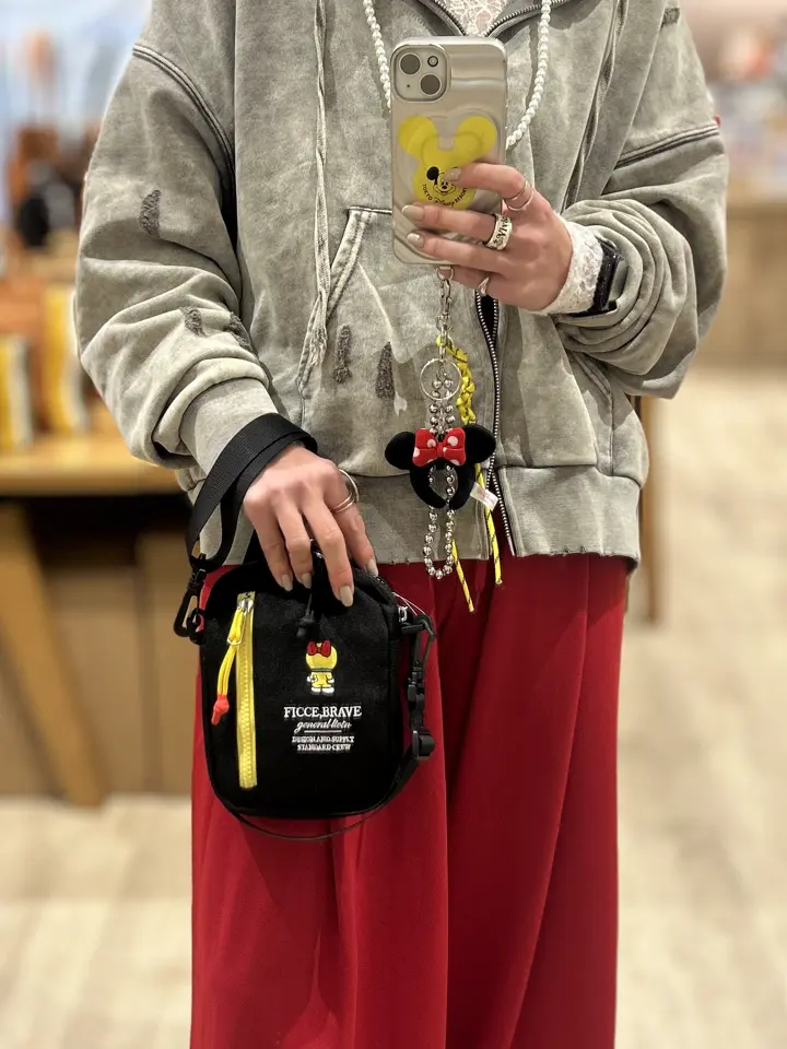 フィセブレイブ ドラえもん ミニショルダーバッグ メンズ レディース F