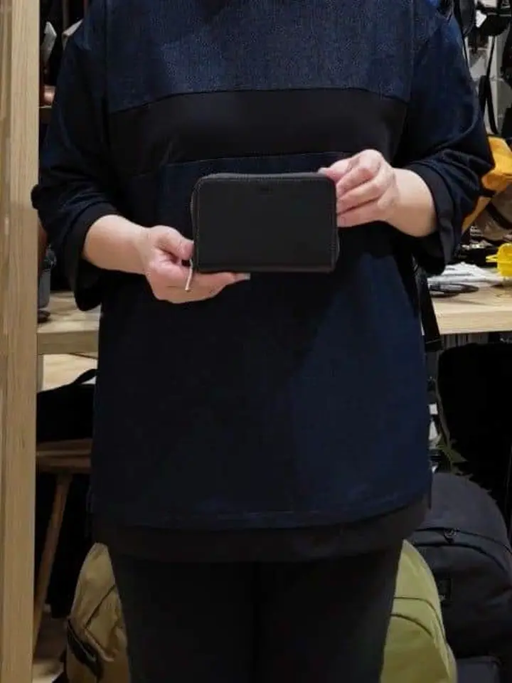 タケオキクチ 二つ折り財布 ラウンドファスナー 本革 メンズ パナマ