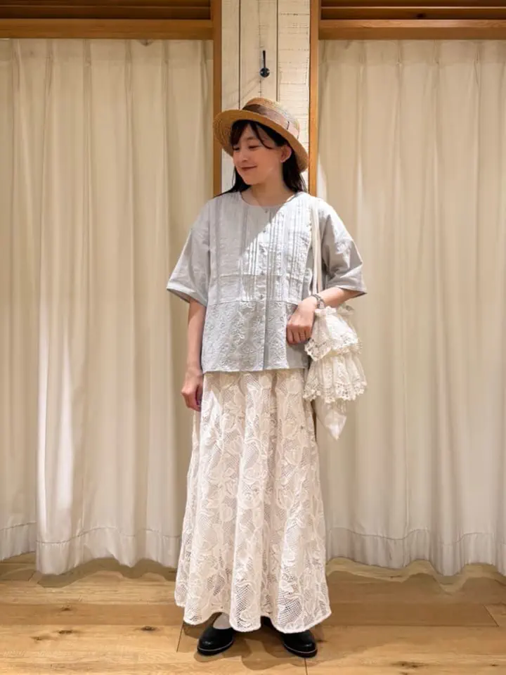 WHITE COLLECTION】スカラップ刺繍トートバッグ（ホワイト/バッグ