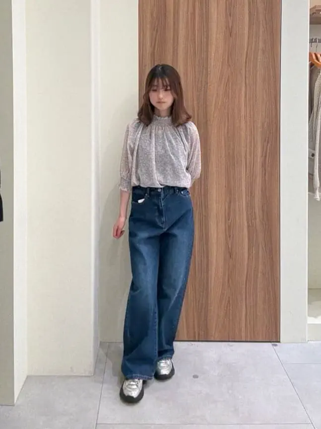 ストレートデニムパンツ《2026 spring catalog item》（サックスブルー