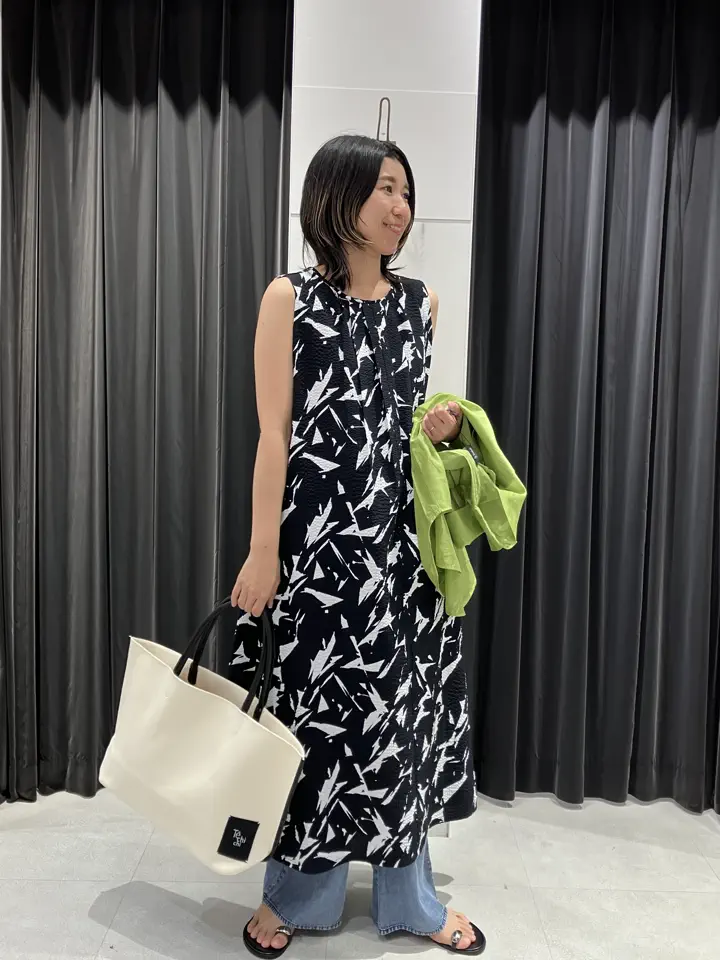 セール】 コットンリップルアートプリントワンピース（ブラック