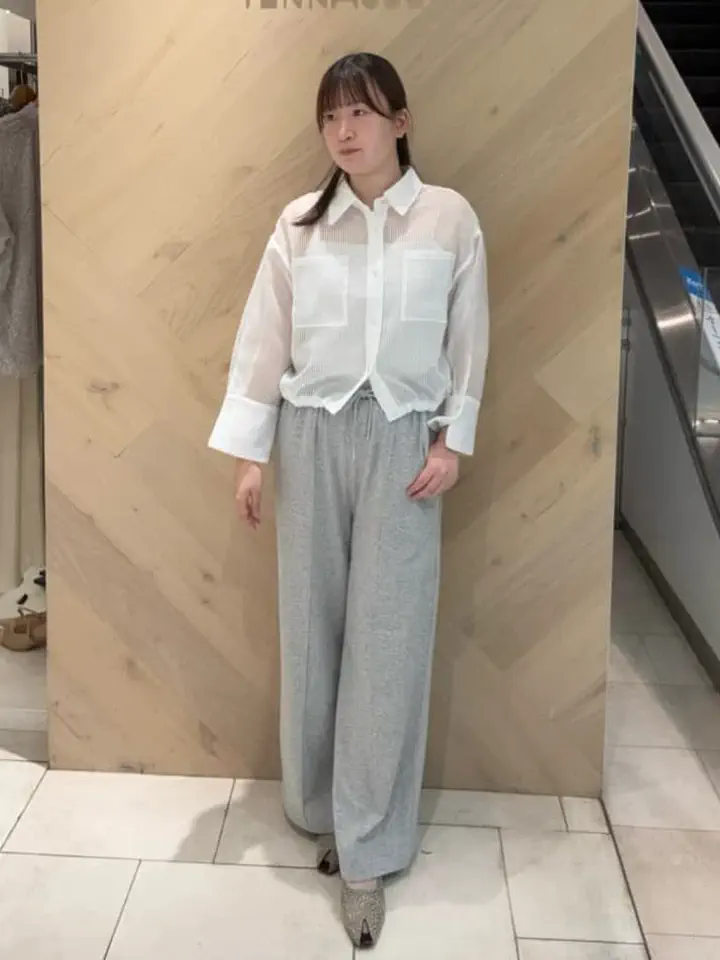 カットサテンカップ付きキャミソール《2026 spring catalog item