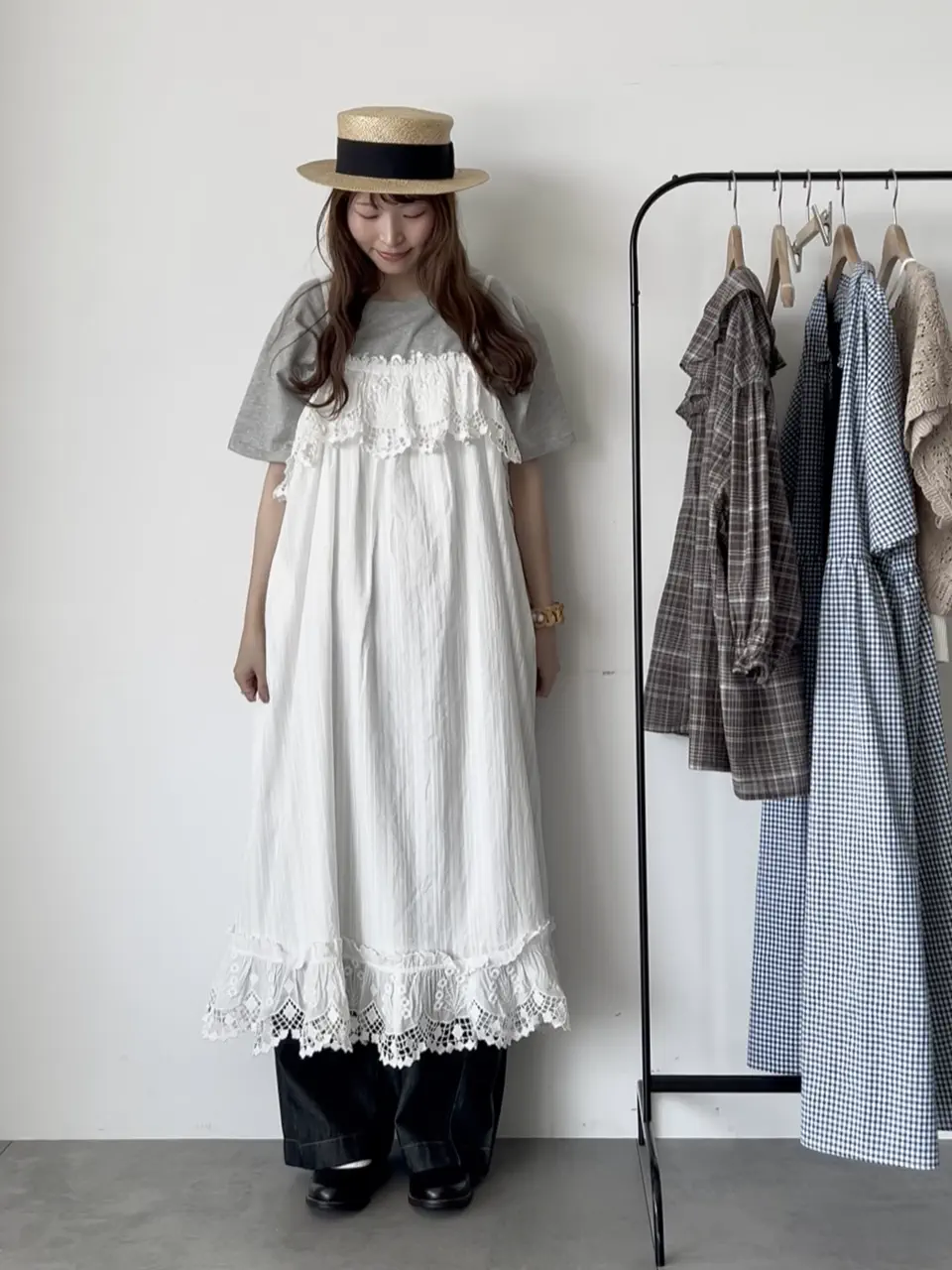 WHITE COLLECTION】スカラップ刺繍キャミワンピース（ホワイト