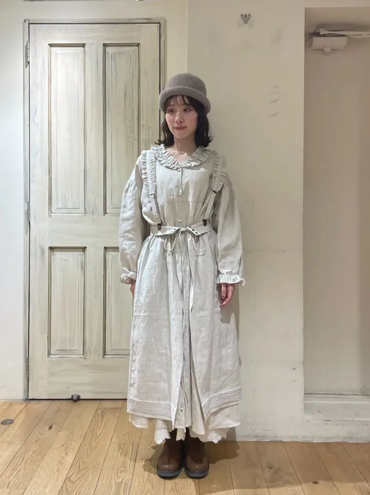 立川店/EC限定】リネンサス付エプロンスカート（オフホワイト/グレー