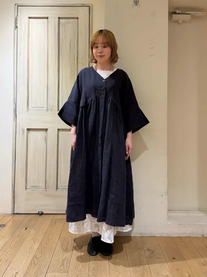 立川店/EC限定】リネンフラップコートワンピース（ネイビー/キナリ